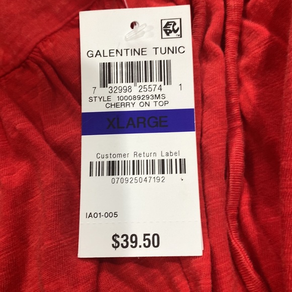 Red tunic blouse never been worn - Picture 4 of 4